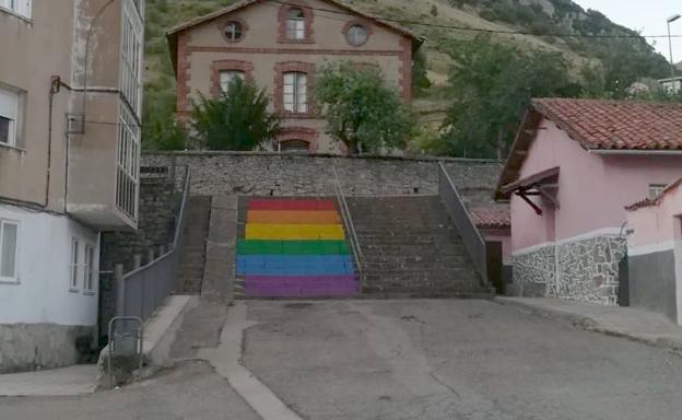 Unas escaleras que son 'orgullo' de Ciñera