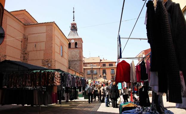 Santa María del Páramo recupera el mercado dominical, una tradición desde 1926