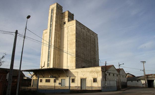 El FEGA insiste en buscar salida para sus silos en Castilla y León y pide 6,5 millones por una veintena de ellos