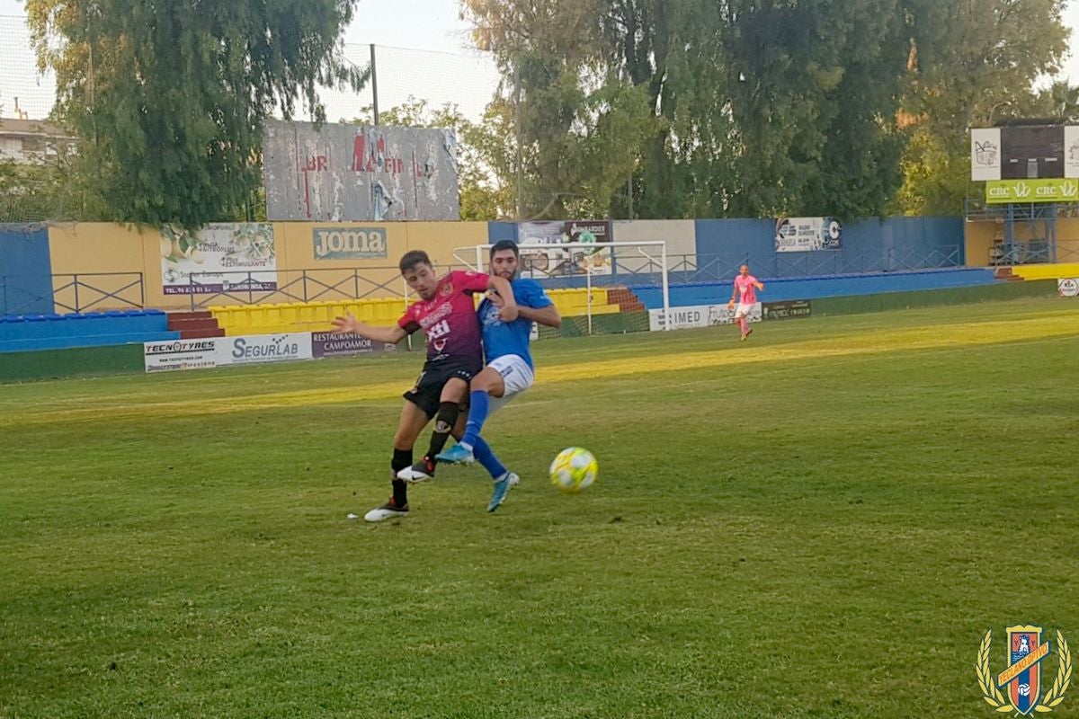 El Yeclano también tropieza en su primer amistoso