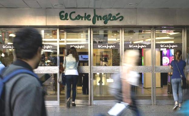 El Corte Inglés lanza las segundas rebajas con un 20% adicional en más de 400 marcas de moda y deportes