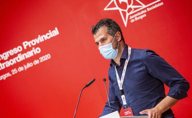 Tudanca pide «un cambio del modelo económico y productivo» porque Castilla y León «no puede perder la siguiente generación»