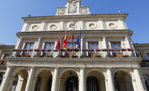 El PP denuncia la paralización del proceso de estabilización trabajadores desde hace 14 meses