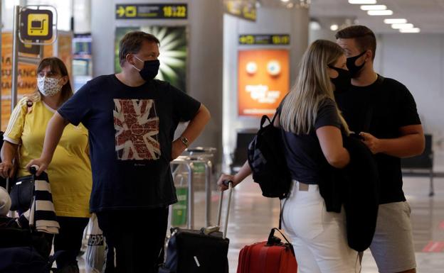 Los turistas británicos que vayan a España pierden su seguro de viaje