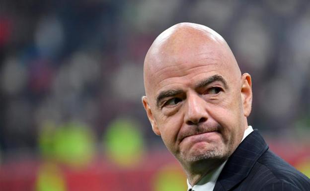 Infantino no escapa de las sospechas de corrupción