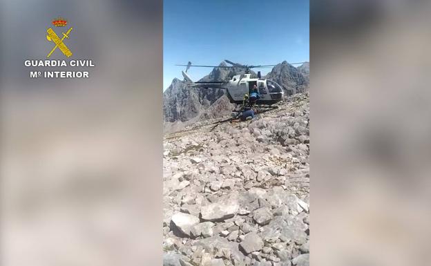 La Guardia Civil realiza dos rescates en montaña durante el fin de semana en Caín y Riaño