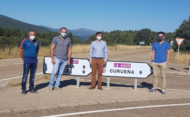 La Diputación de León invierte 148.600 euros en el pintado de marcas viales en 66 carreteras de la provincia