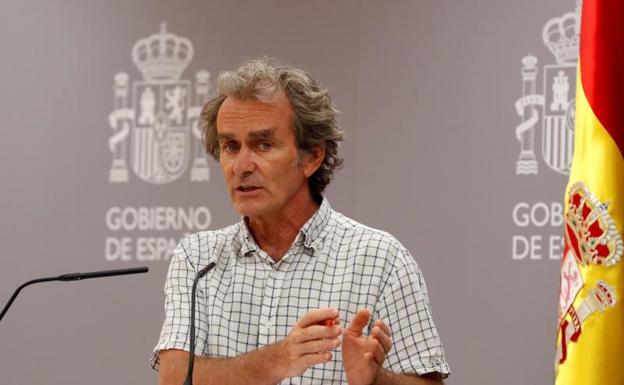 Madrid y Sanidad se enzarzan en una nueva guerra con Fernando Simón