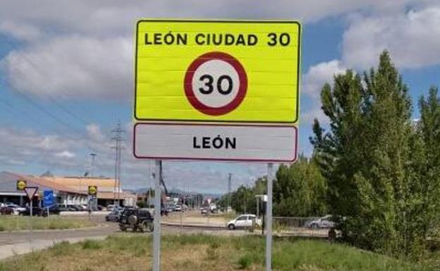 Fele rechaza la limitación de circular a 30km/h por León y propone crear una comisión de movilidad