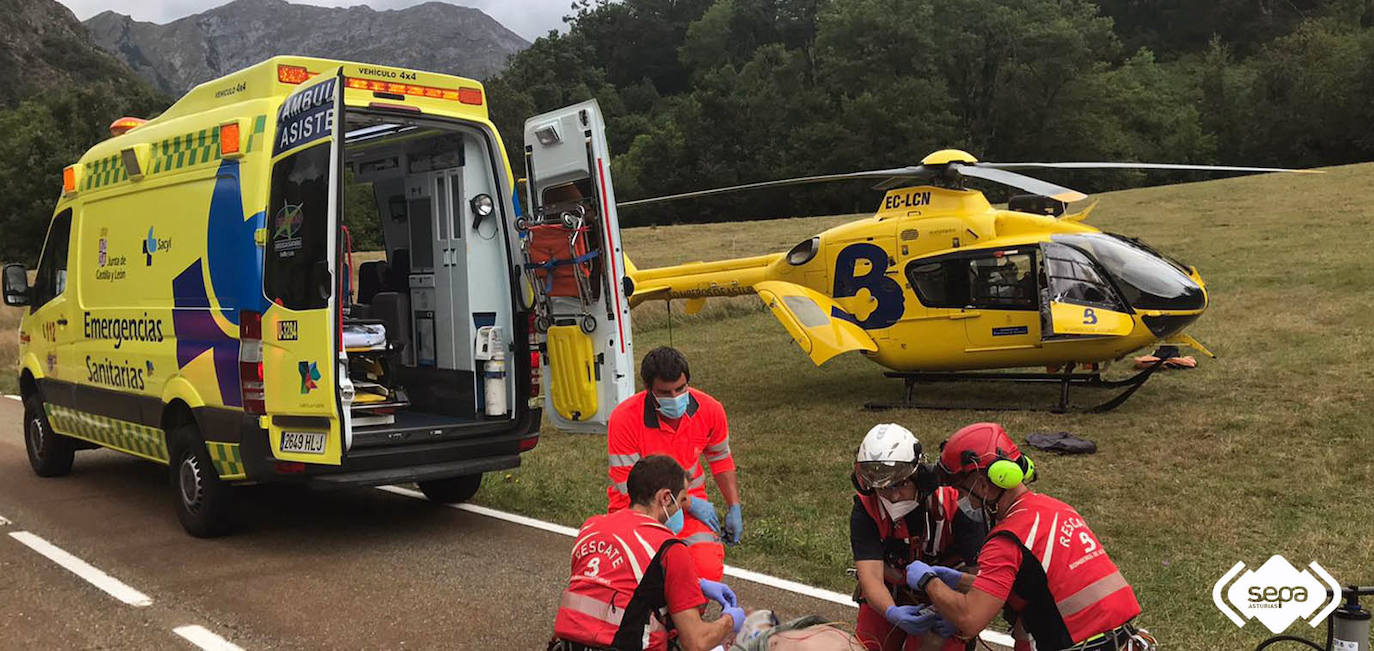 Un motorista herido tras un accidente en Oseja de Sajambre