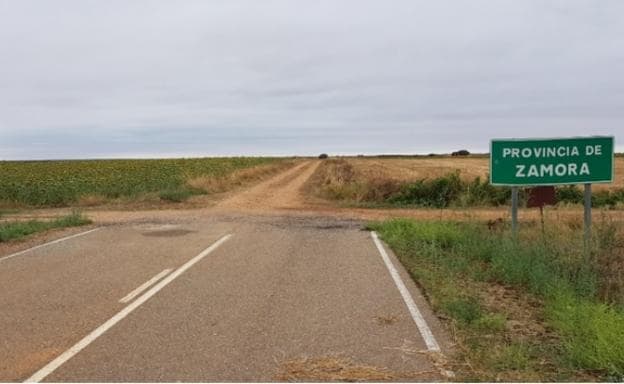 Cuando la carretera se acaba al cambiar de provincia: Las brechas que separan a León de Asturias y de Castilla