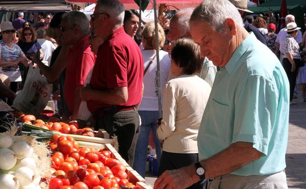 Mansilla de las Mulas suspende la Feria del Tomate