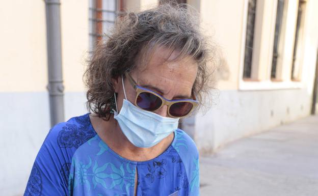Esther Bajo ahonda «en el sentimiento que provoca la muerte» en su poemario 'Duelo'