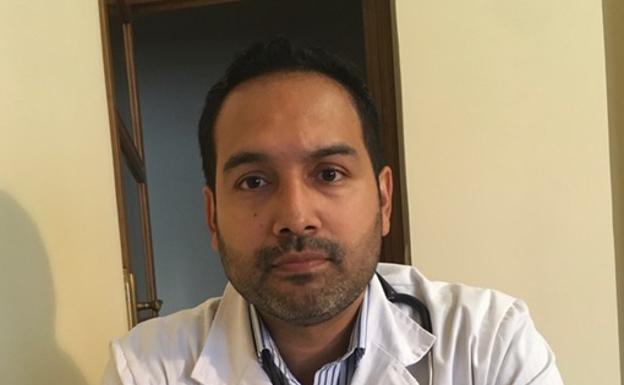 El hematólogo Dambert Gallo se incorpora al cuadro médico del Hospital San Juan de Dios de León