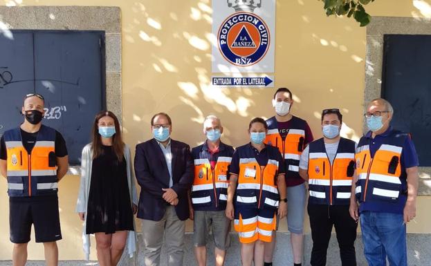 Protección Civil de La Bañeza realizó 431 servicios durante la pandemia con el programa 'La Bañeza solidaria'