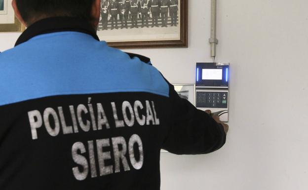 La Policía Local de Siero rescata a una mujer cuya desaparición fue denunciada en León en 1995