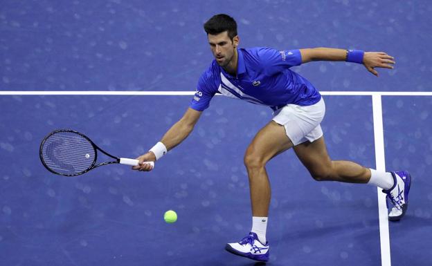 Djokovic, imparable, gana a Struff y se enfrentará a Carreño en octavos