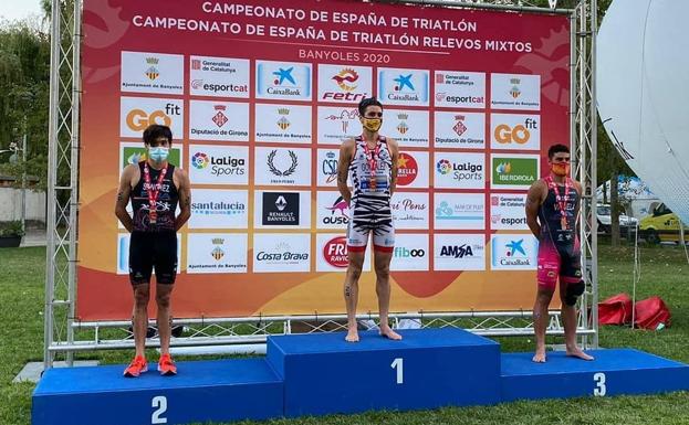 Kevin Viñuela se sube al podio del Campeonato de España de Triatlón