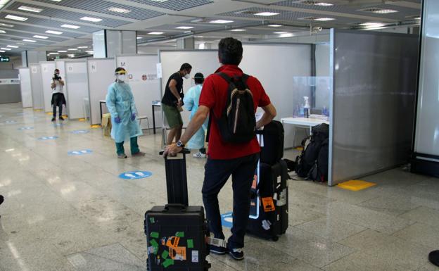 Cataluña registra 1.214 casos y 24 fallecidos en las últimas 24 horas