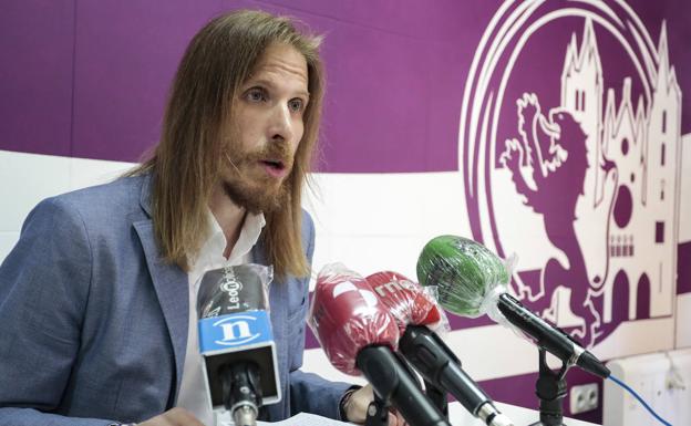 Pablo Fernández reclama ampliar en 2.300 profesores la plantilla para «una vuelta al cole segura»