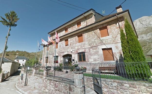 PP y PSOE se unen para sacar adelante la moción sobre 'León solo' en Sena de Luna