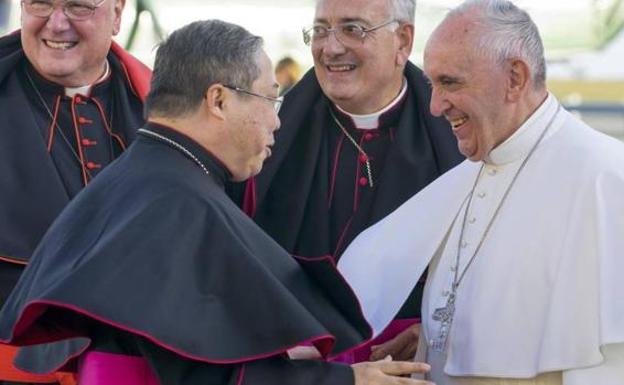 El nuevo nuncio visita por primera vez la Diócesis de León para celebrar la misa del voto en la Virgen del Camino