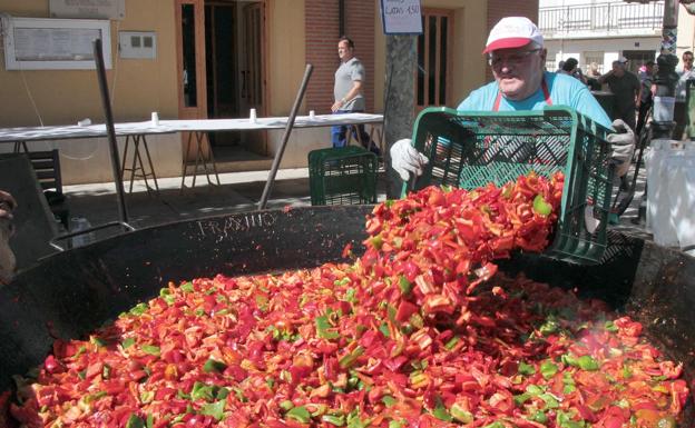 Fresno suspende su tradicional Feria del Pimiento por la Covid-19