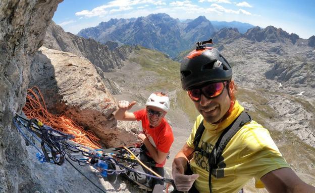 Los hermanos Pou abren una nueva vía en Picos de Europa tras cinco semanas