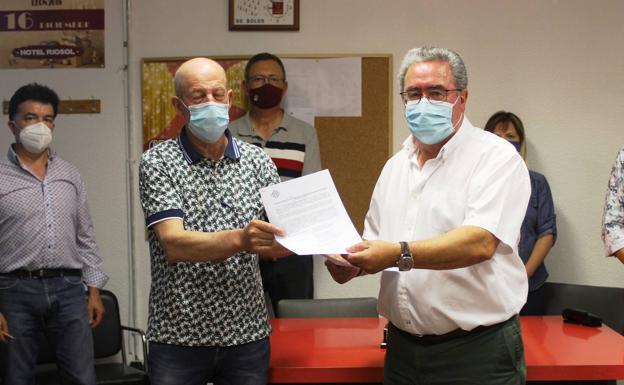 Deportes Autóctonos y Lucha Leonesa visibilizan su separación amistosa