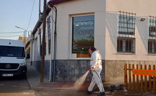 La precariedad laboral obliga a positivos en Covid a saltarse el confinamiento