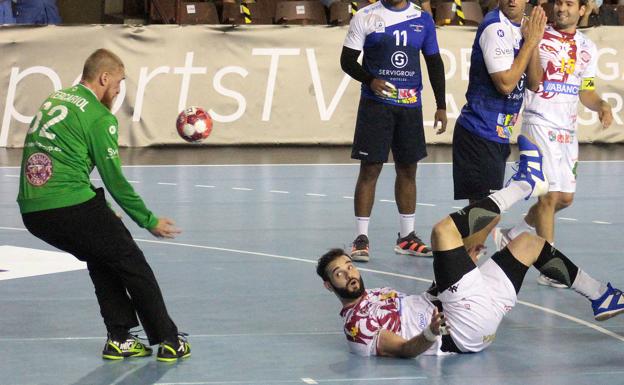 Marchán protagoniza el gol de la jornada en la Liga Sacyr Asobal