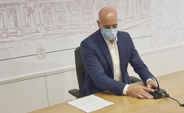 Igea, tras las palabras de Diez: «Si buscas pelea, no estamos»