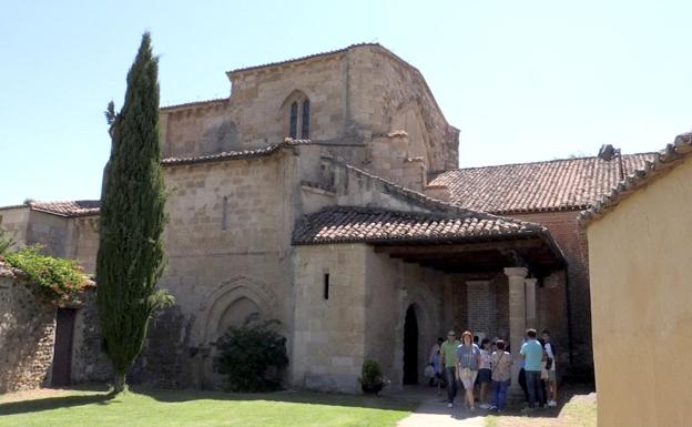 Docentes de Turismo organizan el sábado 26 una ruta por los monasterios medievales leoneses de Gradefes, Escalada y Sandoval