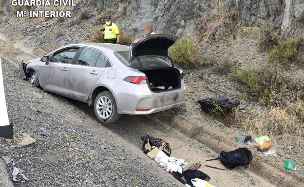 Descubren cuatro kilos de hachís en un vehículo que había sufrido un accidente sin heridos en la AP-66