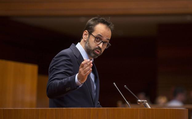 Vox apoyará un Diálogo Social «que sea igual en toda España» ya que «los derechos de los rabajadores no entienden de estatutos de Autonomía»