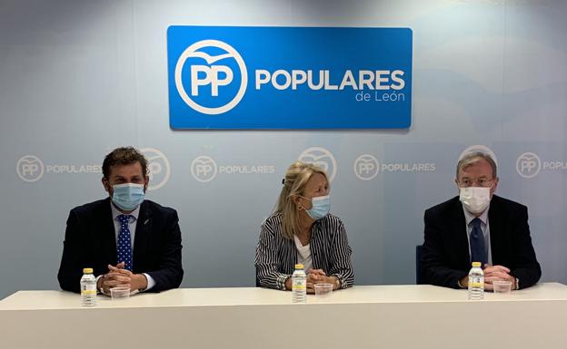 El PP leonés presenta el plan nacional del partido contra la ocupación de viviendas