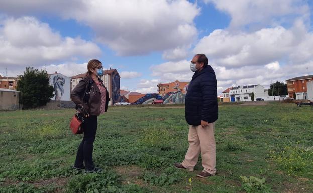 La Bañeza compra tres solares de 9.000 metros cuadrados para un nuevo cuartel de la Guardia Civil