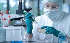 La AECC en León impulsa la formación de investigadores en cáncer con ayudas de hasta 88.000 euros