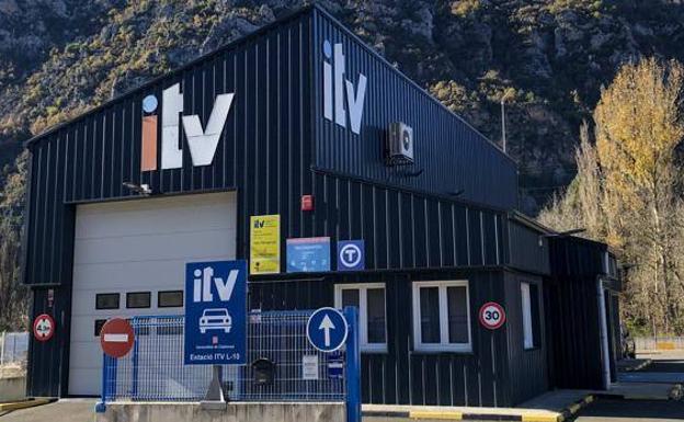 El Supremo suspende de forma cautelar la orden que reduce los plazos para pasar la ITV