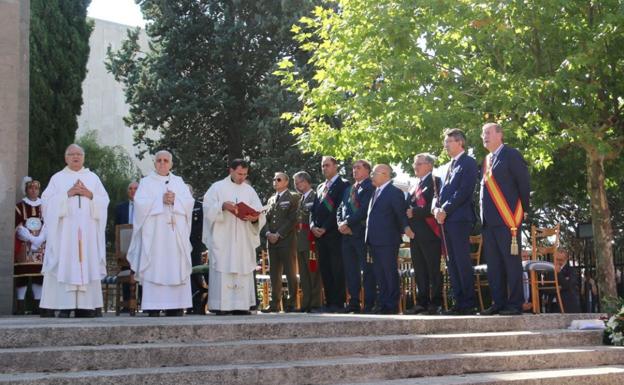 San Froilán tendrá su misa... y nada más