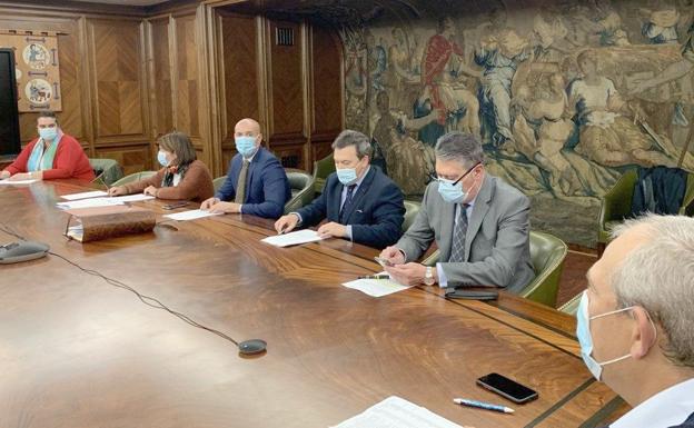 El Ayuntamiento de León contrata obras de mejora en la residencia municipal Virgen del Camino por casi 97.000 euros
