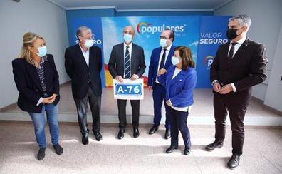 El PP exige al Gobierno que deje de «frenar en seco» las infraestructuras viarias y ferroviarias entre El Bierzo y Galicia