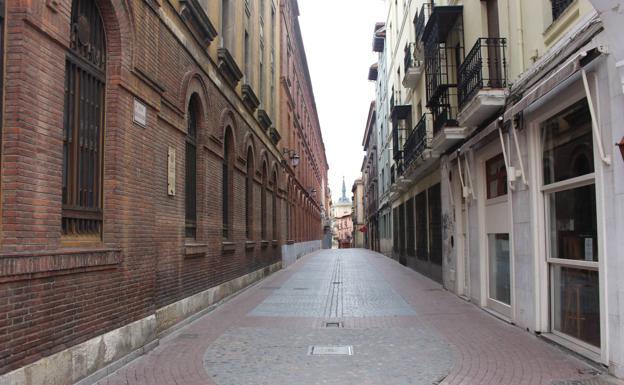 León registra 384 casos, el peor dato desde el inicio de la pandemia, con siete nuevos brotes