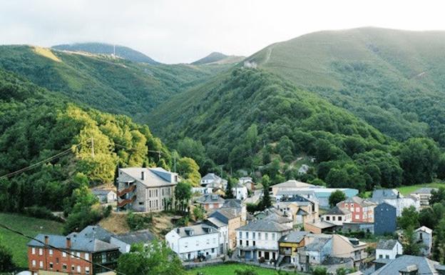 Vega de Valcarce, municipio leonés del mes de octubre