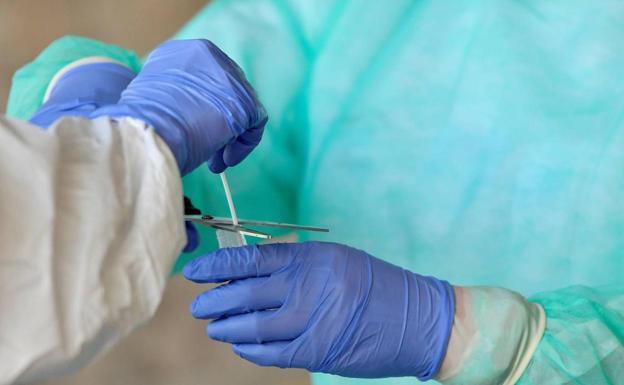 Satse advierte de que la falta de enfermeros en la bolsa de empleo «condiciona la asistencia sanitaria»