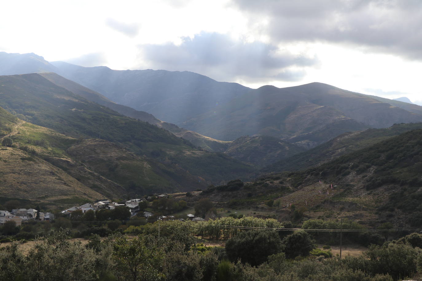 La Cabrera busca recuperarse del fuego