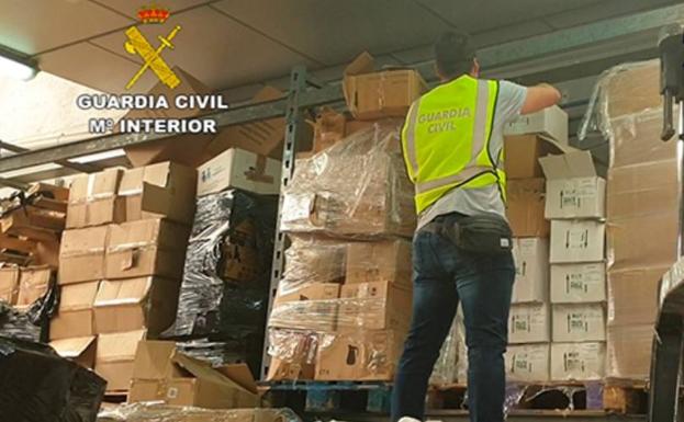 Desarticulan una banda que robaba mercancía de camiones estacionados en áreas de descanso