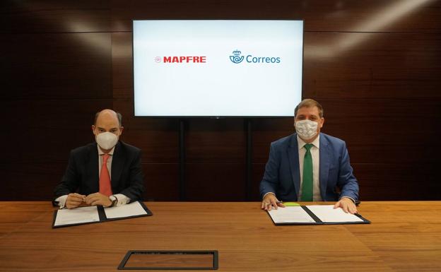 Correos ofrecerá en sus oficinas la posibilidad de contratar seguros de Mapfre