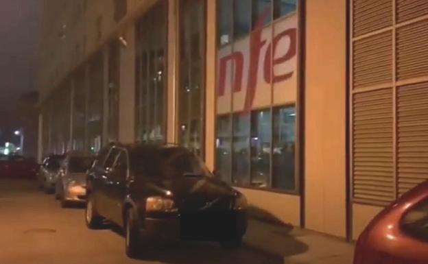 Los vecinos de la calle Astorga denuncian el ruido que generan las nuevas instalaciones de Renfe