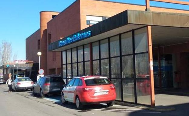 El Hospital del Bierzo registra un fallecimiento, 8 ingresos y 9 altas